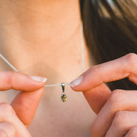 Colgante Moldavita Facetada | Oval | Buena suerte - Espiritualidad