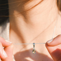 Colgante Moldavita Facetada | Lágrima | Buena suerte - Espiritualidad