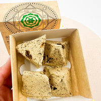 Incienso Pirámide Energética | Olíbano - Romero | Purificación - Limpieza