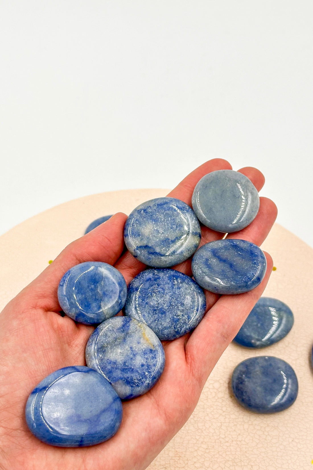 Cuarzo azul Rodado Plano | Concentración - Relajación
