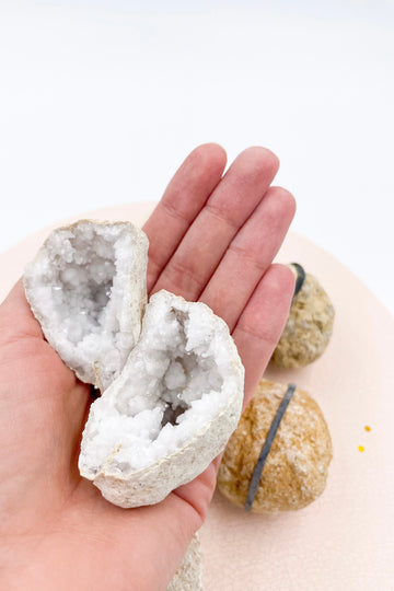 Geodas Mini de Cuarzo Blanco | Buena suerte y protección