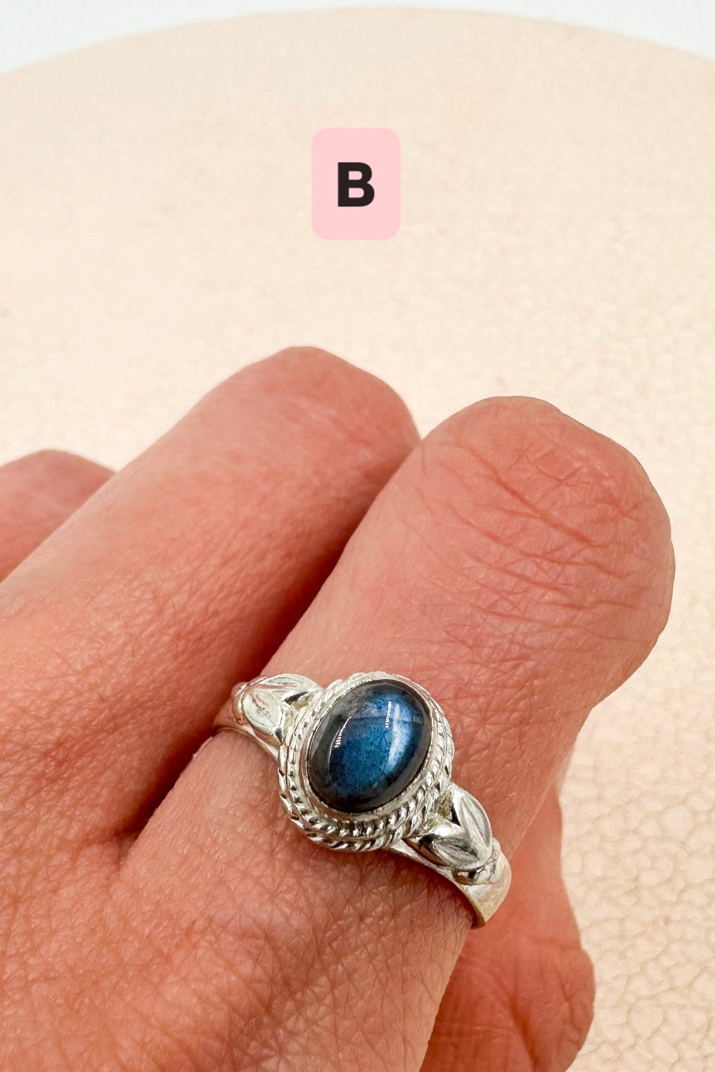 Labradorite Ring | transformation and protection