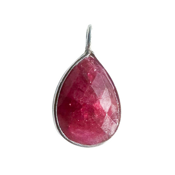 Charm Rubí