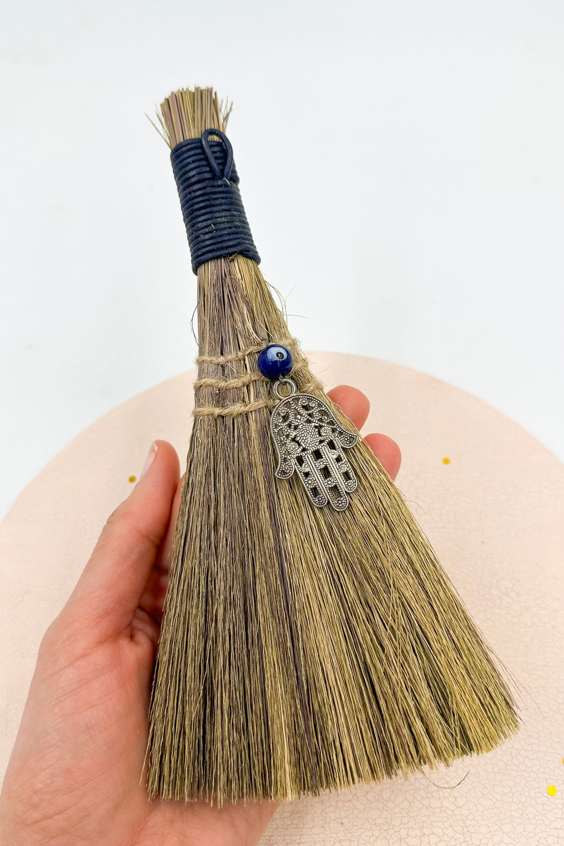 Escoba | Ojo Turco + Mano de Fátima | Protección del Hogar