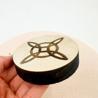 Altar de Madera | Nudo de Bruja | Protección