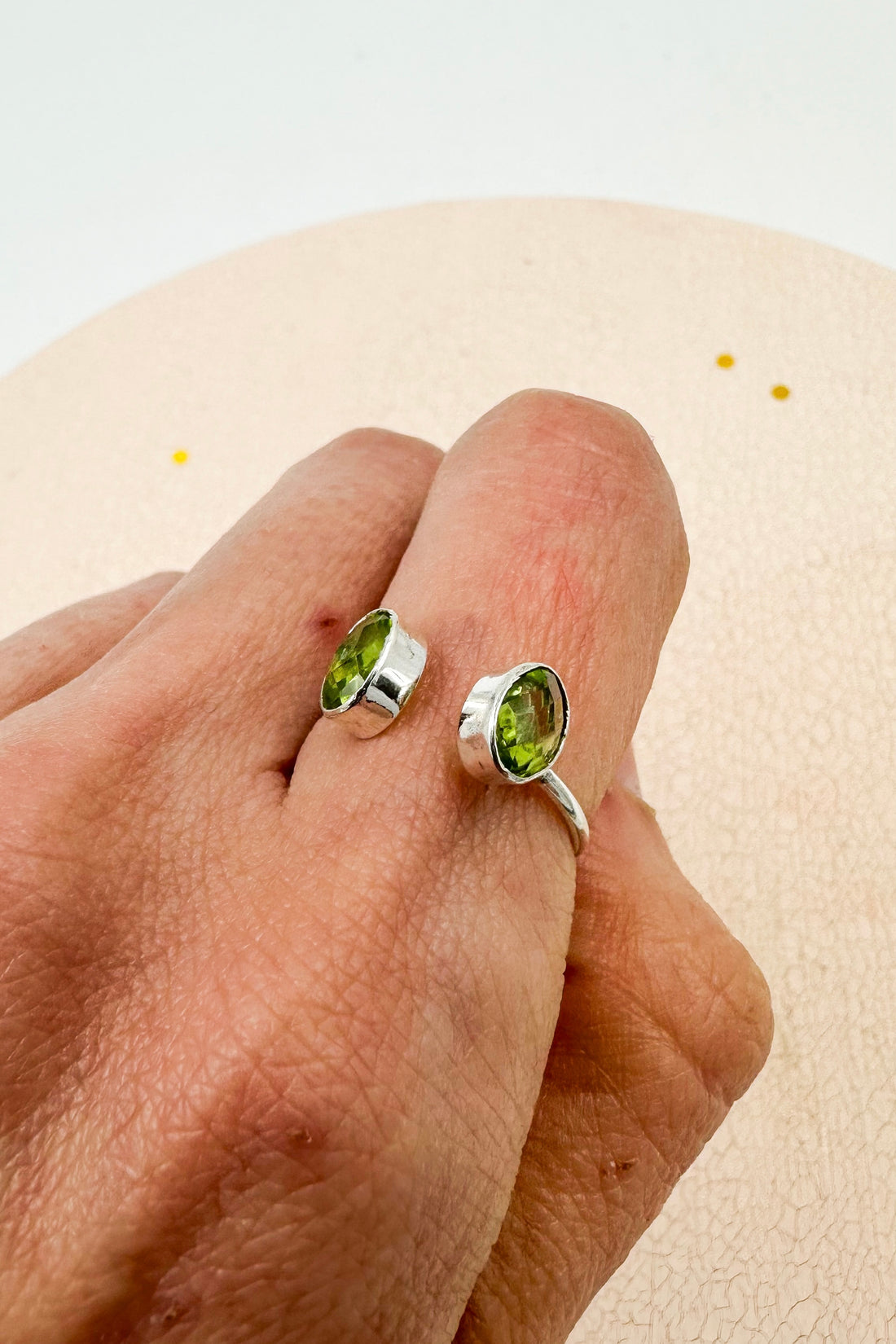 Anillo Olivino | Abundancia y amor propio.