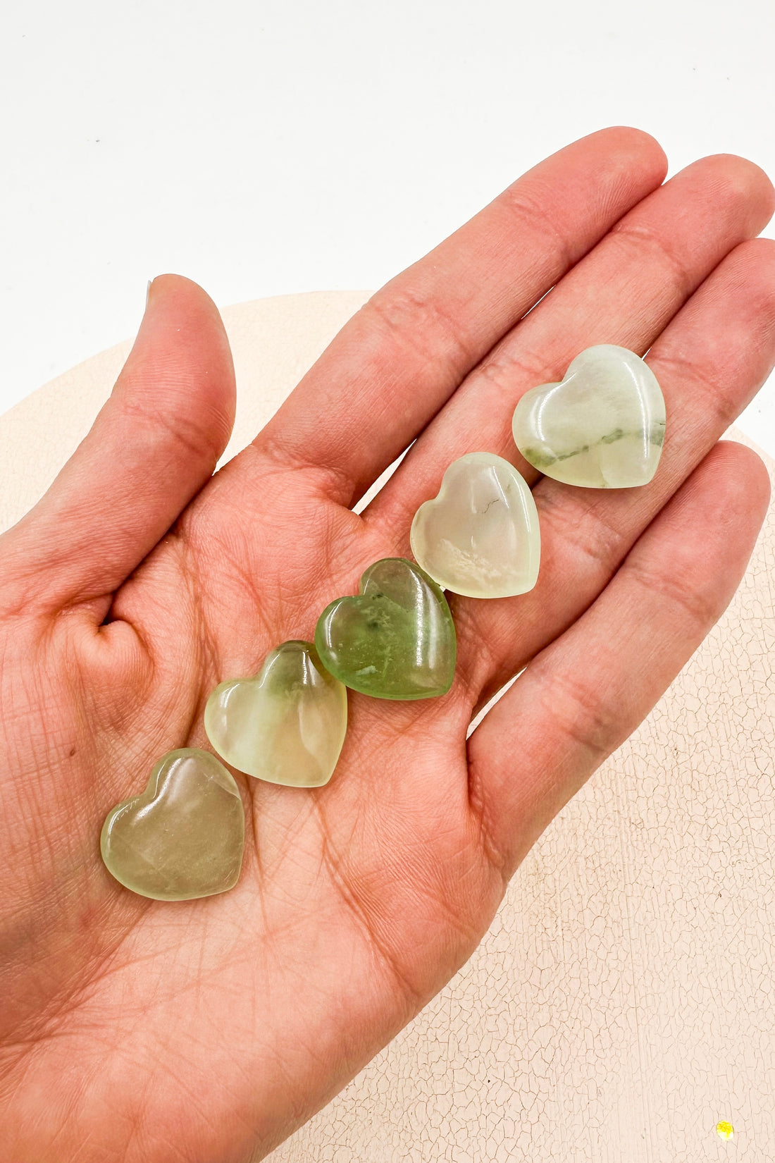 Mini Corazones de Mineral – Tesoros Energéticos en Miniatura