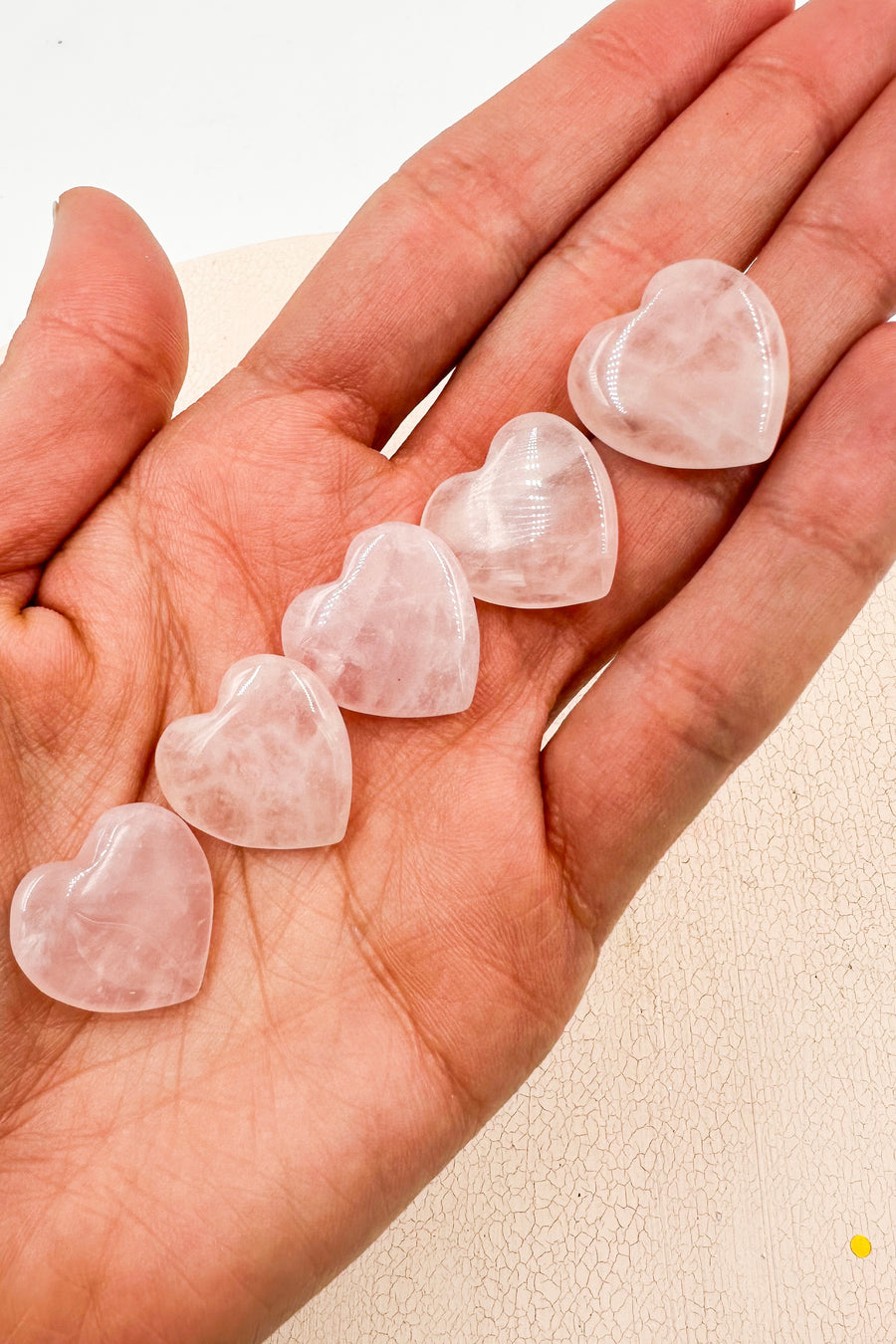 Mini Corazones de Mineral – Tesoros Energéticos en Miniatura