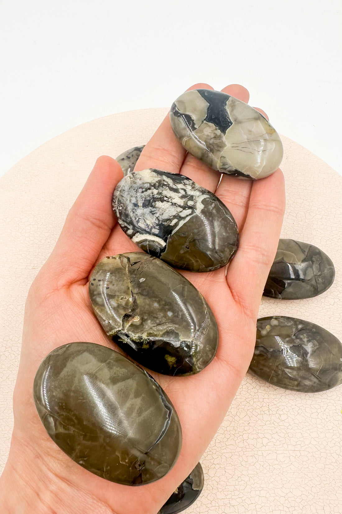 Ágata Volcánica | Envidias - Cierre de ciclos