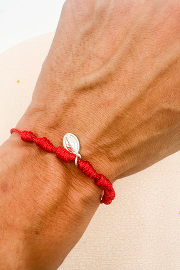 Pulsera Roja de 7 Nudos con San Benito | Protección