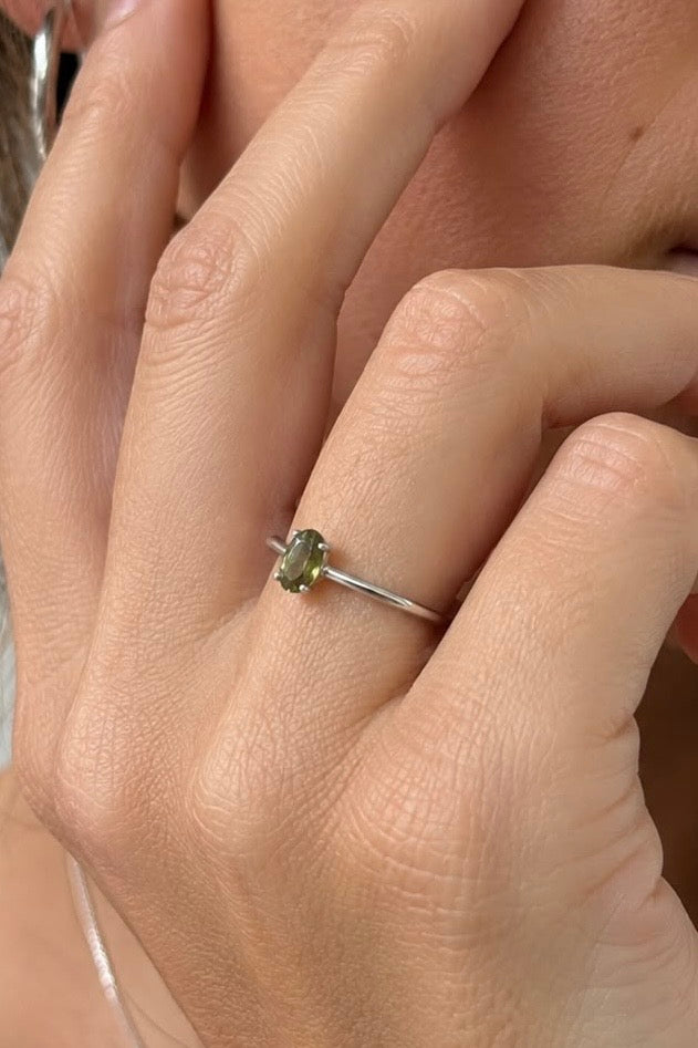Anillo Moldavita Ajustable | Buena suerte - Espiritualidad