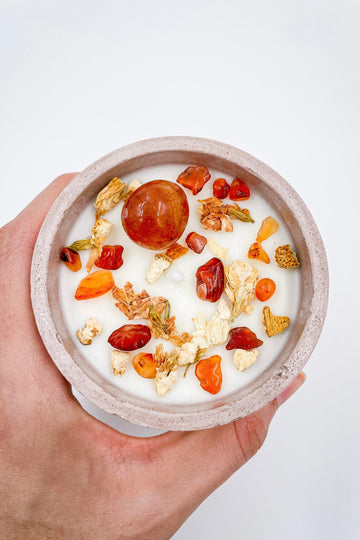 HAPPINESS CANDLE | Carnelian Mini &amp; Chip